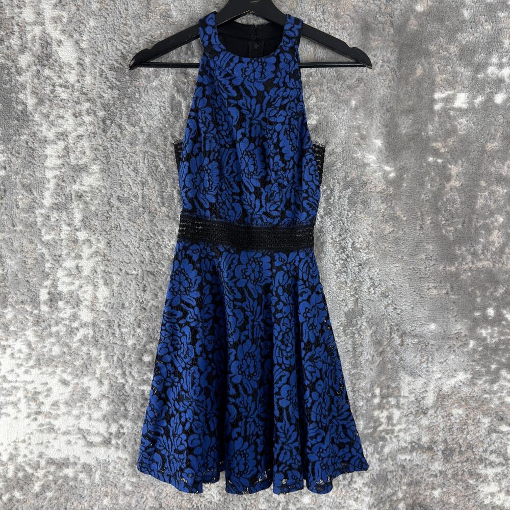 City Triangles Sz 0 Floral Lace Fit Flared Mini Dress Blue Sleeveless Zip Lined